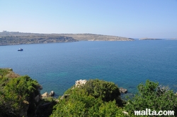 St paul nature coast and St Paul Island in the background