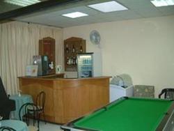 relax inn bugibba pool table