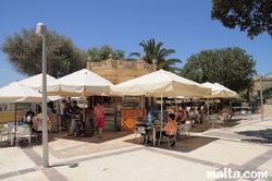 bar and refreshments at the fountain and sun in the Upper Barrakka Gardens valletta