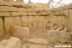 Small room inside the Hagar Qim Temples Small room inside the Hagar Qim Temples