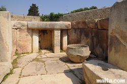 doorway and jar of tarxien temples