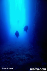 Divers exploring the Inland sea tunnel Divers exploring the Inland sea tunnel