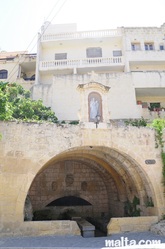 Fontana washer's house gozo