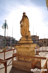 Statue in front of the Mosta Dome