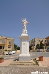 Christian statue in front of the Mensija chapel of St Gwann