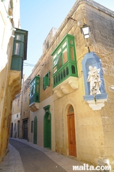 Narrow street of Victoria gozo