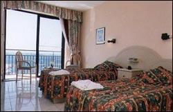 relax inn bugibba twin bedroom relax inn bugibba twin bedroom