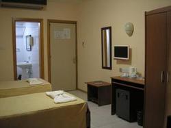relax inn bugibba twin room relax inn bugibba twin room