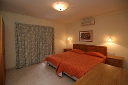 2 Bedroom Apartment at Bayview 2 Bedroom Apartment at Bayview