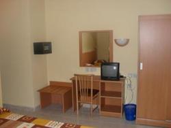 Euroclub hotel qawra furniture in room