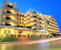 Santana hotel Facade by night