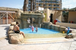 kids pool area at the sunnycoast malta