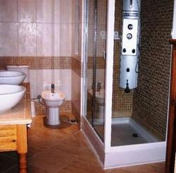 il-girna residence sannat bathroom
