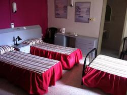 Roma hotel sliema triple bedroom Roma hotel sliema triple bedroom