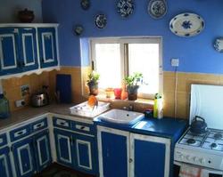 hostel malti st julian's kitchen
