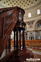 Rostrum Inside the Mosta Dome