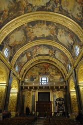 back of the St. john's cathedral valletta