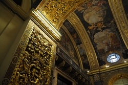 pillar and ceiling in St. john's cathedral valletta