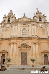 Front of Mdina Cathedral Front of Mdina Cathedral