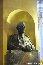 bust statue inside the Cittadella Cathedral in Victoria Gozo