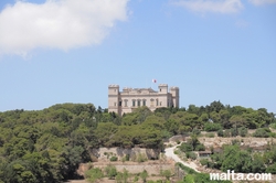 Zoom on the Verdala Palace from the Buskett Gardens