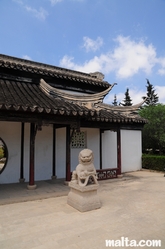 Second lion of the entrance to the Garden of Serenity in Santa Lucija