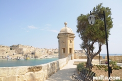 guardjola and view over the bay at Gardjola Gardens Senglea