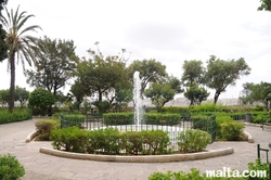 fountain in the Lower Barrakka Gardens