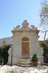 fountain of the palazzo parisio garden