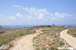 On the road to the Il majjistral Nature Park