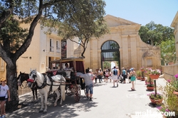 entrance of Upper Barrakka Gardens valletta