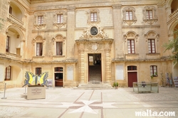 Entrance of the National Museum of Natural History