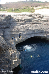 Entry to Billinghurst cave