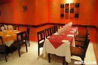 The emperor of india restaurant paceville table sample