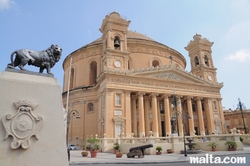 view of Mosta Dome and lion view of Mosta Dome and lion